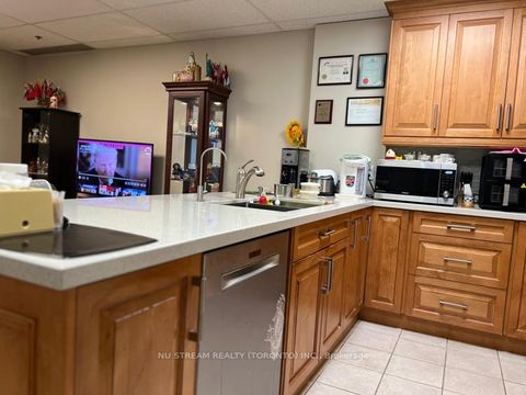 Photo 12 at 16 - 5800 Sheppard Avenue E, Malvern, Toronto