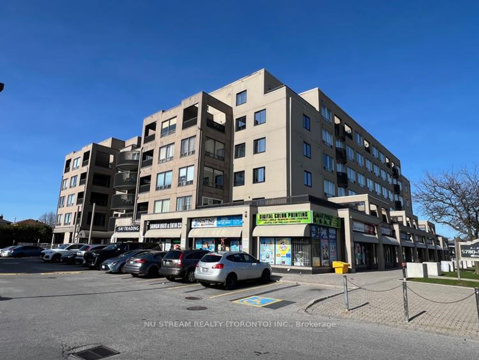 16 - 5800 Sheppard Avenue E, Malvern, Toronto photo number 2