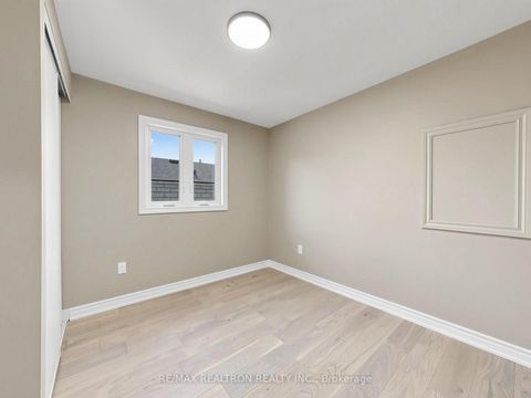 Photo 16 at 20 Harnworth Drive, Hillcrest Village, Toronto