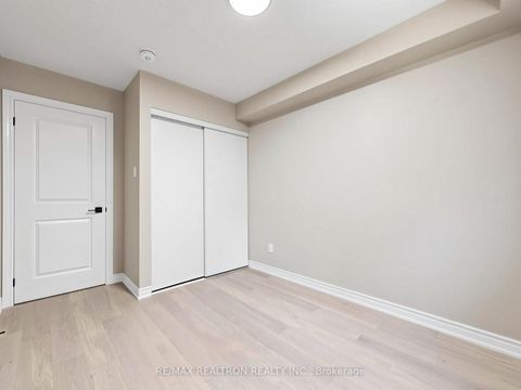 Photo 27 at 20 Harnworth Drive, Hillcrest Village, Toronto