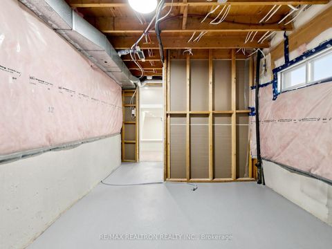 Photo 36 at 20 Harnworth Drive, Hillcrest Village, Toronto