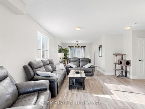 Photo 2 at 6 Booth Lane, Painswick South, Barrie
