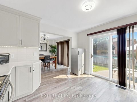 Photo 10 at 6 Booth Lane, Painswick South, Barrie