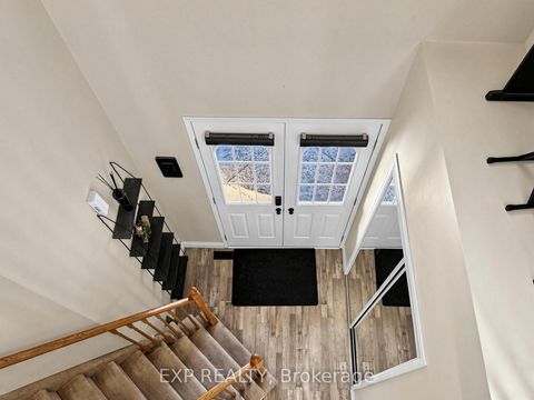 Photo 14 at 6 Booth Lane, Painswick South, Barrie