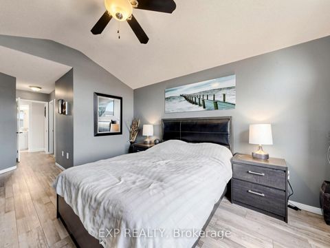 Photo 17 at 6 Booth Lane, Painswick South, Barrie