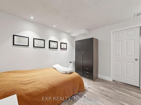 Photo 39 at 6 Booth Lane, Painswick South, Barrie