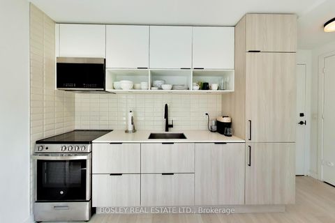 Photo 5 at S 450 - 35 Rolling Mills Road, Waterfront Communities C8, Toronto