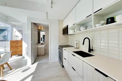 Photo 7 at S 450 - 35 Rolling Mills Road, Waterfront Communities C8, Toronto