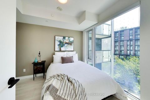 Photo 8 at S 450 - 35 Rolling Mills Road, Waterfront Communities C8, Toronto