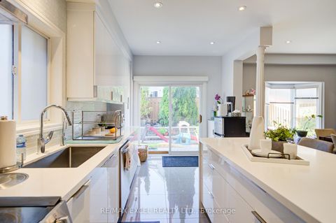 Photo 21 at 6 Sapphire Drive, Rouge Woods, Richmond Hill