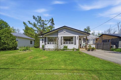 Photo 1 at 644 Rose Lane, Alcona, Innisfil