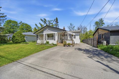 Photo 4 at 644 Rose Lane, Alcona, Innisfil