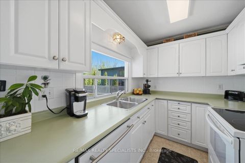 Photo 22 at 644 Rose Lane, Alcona, Innisfil