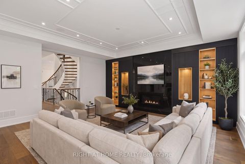 Photo 9 at 73 Harding Boulevard, Harding, Richmond Hill
