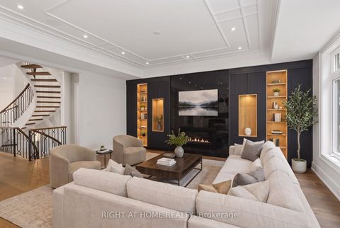 Photo 11 at 73 Harding Boulevard, Harding, Richmond Hill