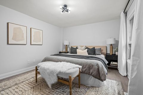 Photo 14 at 18 - 11 Livonia Place, Morningside, Toronto