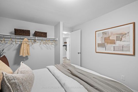 Photo 19 at 18 - 11 Livonia Place, Morningside, Toronto