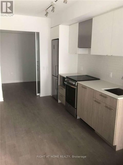 Photo 4 at 818 - 251 Jarvis Street, Moss Park, Toronto