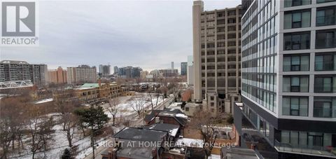 Photo 6 at 818 - 251 Jarvis Street, Moss Park, Toronto
