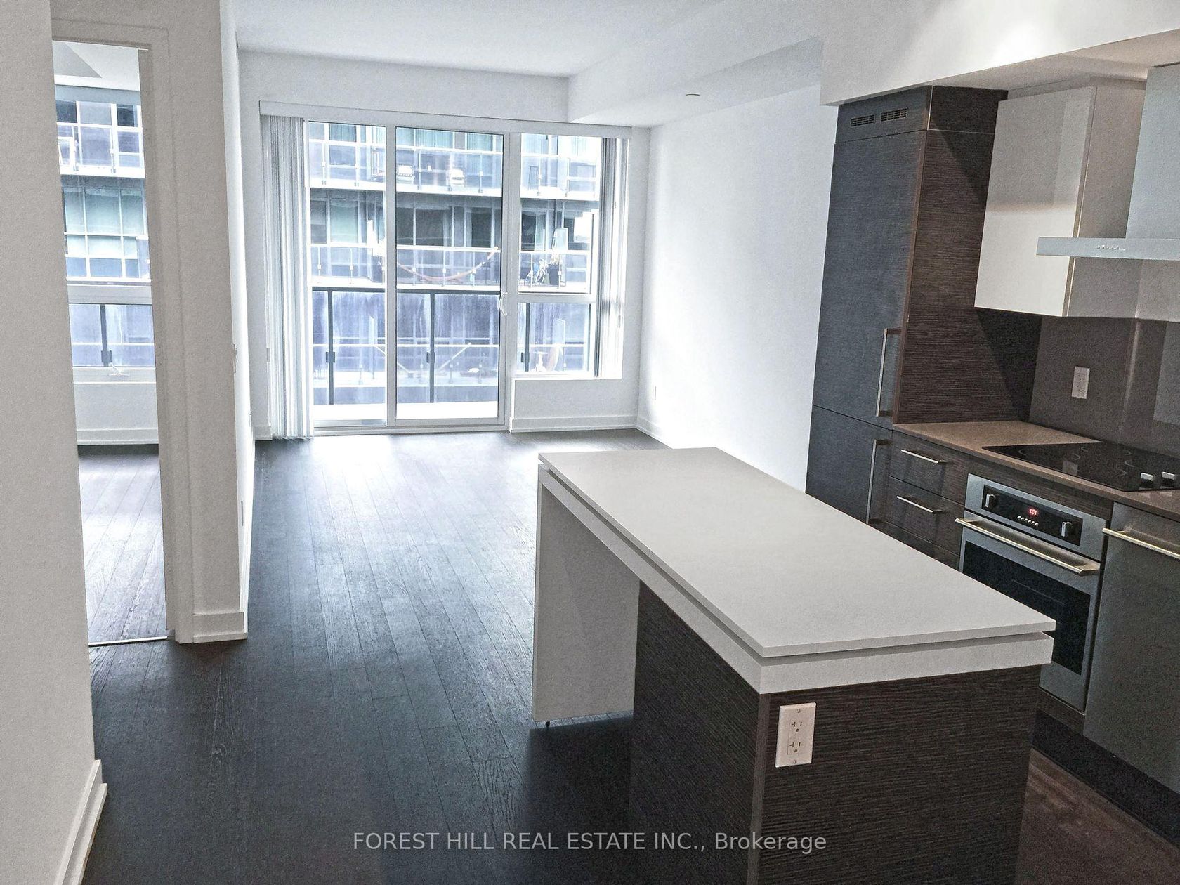 440 - 1030 King Street W, Niagara, Toronto photo 8