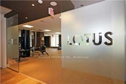 Photo 11 at 605 - 8 Scollard Street S, Annex, Toronto