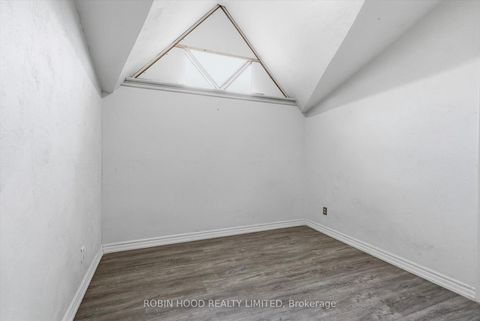 Photo 19 at 8 Pandora Circle, Woburn, Toronto