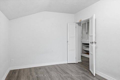Photo 24 at 8 Pandora Circle, Woburn, Toronto