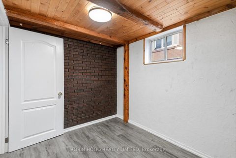 Photo 36 at 8 Pandora Circle, Woburn, Toronto