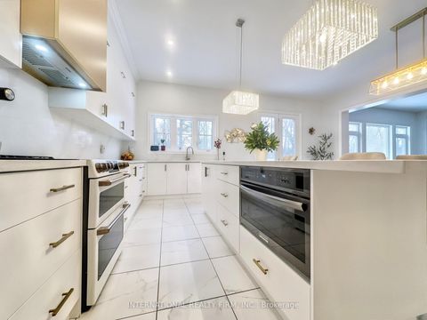 Photo 24 at 150 Cannes Avenue, Vellore Village, Vaughan