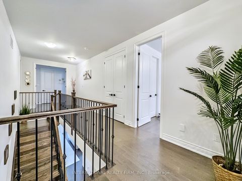 Photo 31 at 150 Cannes Avenue, Vellore Village, Vaughan