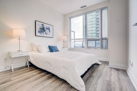 Photo 27 at 811 - 2 Anndale Drive, Willowdale East, Toronto