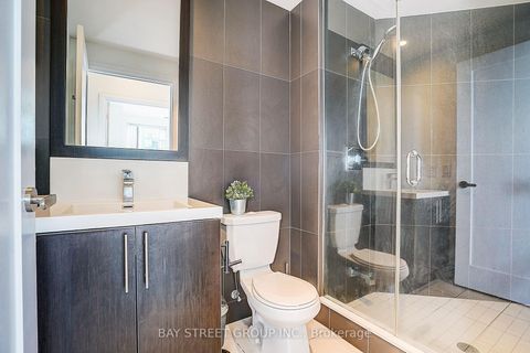 Photo 29 at 811 - 2 Anndale Drive, Willowdale East, Toronto