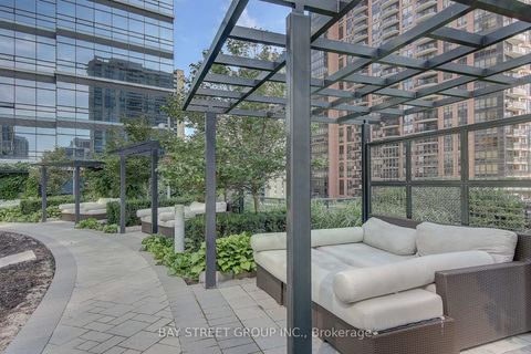 Photo 40 at 811 - 2 Anndale Drive, Willowdale East, Toronto