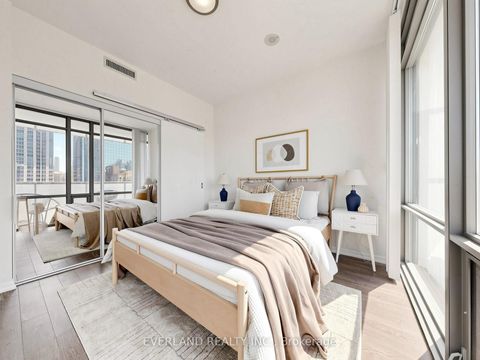 Photo 14 at 2303 - 38 Grenville Street, Bay Street Corridor, Toronto
