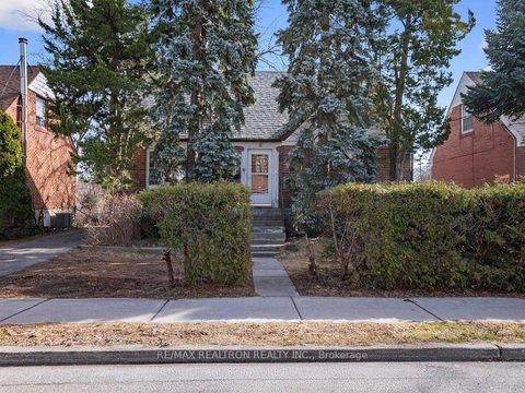 Photo 3 at 303 Bogert Avenue, Westgate, Toronto