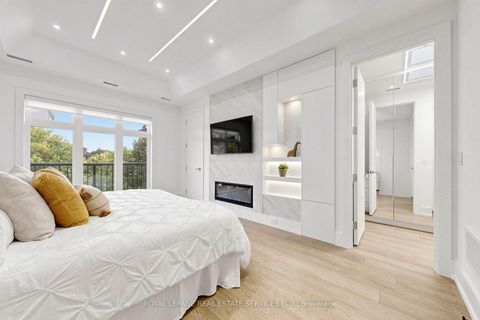 Photo 18 at 383 Melrose Avenue, Nortown, Toronto