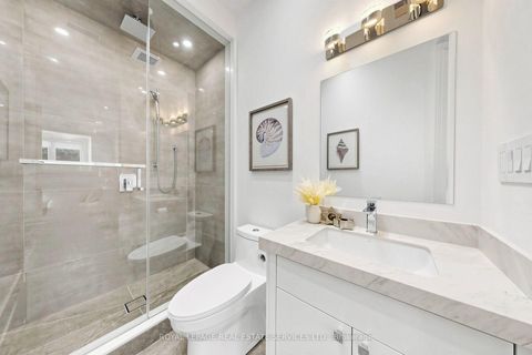 Photo 24 at 383 Melrose Avenue, Nortown, Toronto