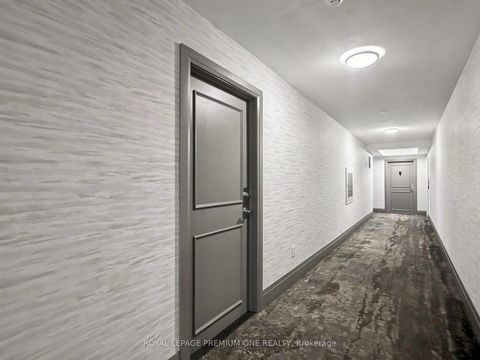 Photo 6 at 808 - 2088 Lawrence Avenue W, Weston, Toronto