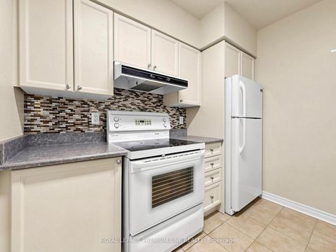 Photo 16 at 808 - 2088 Lawrence Avenue W, Weston, Toronto