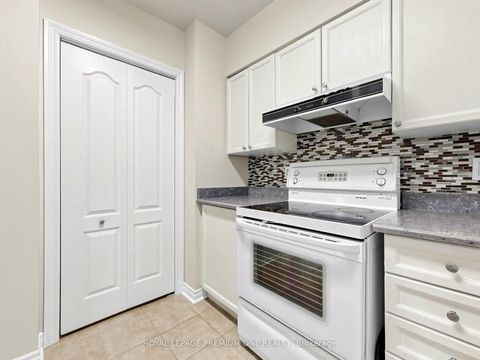 Photo 17 at 808 - 2088 Lawrence Avenue W, Weston, Toronto