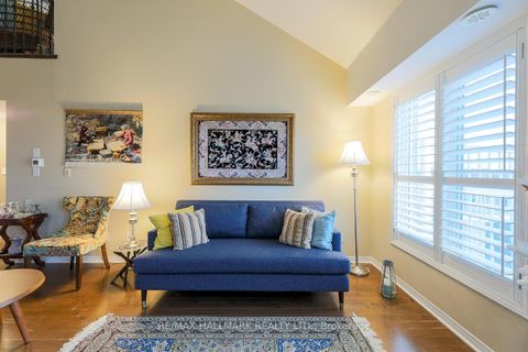 Photo 2 at 24 - 649D Warden Avenue, Birchmount, Toronto