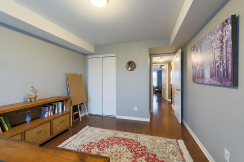 Photo 14 at 24 - 649D Warden Avenue, Birchmount, Toronto
