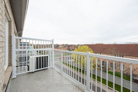 Photo 18 at 24 - 649D Warden Avenue, Birchmount, Toronto