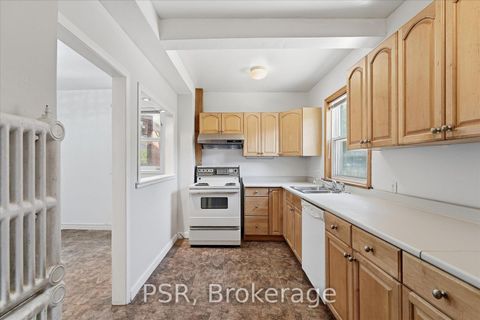 Photo 13 at 67 Oakwood Avenue, Wychwood, Toronto