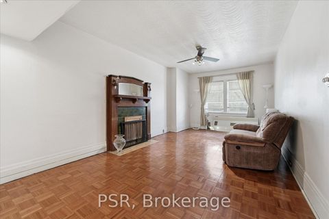 Photo 23 at 67 Oakwood Avenue, Wychwood, Toronto