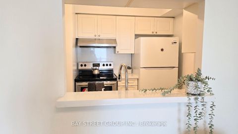 Photo 8 at 3131 - 68 Corporate Drive, Woburn, Toronto