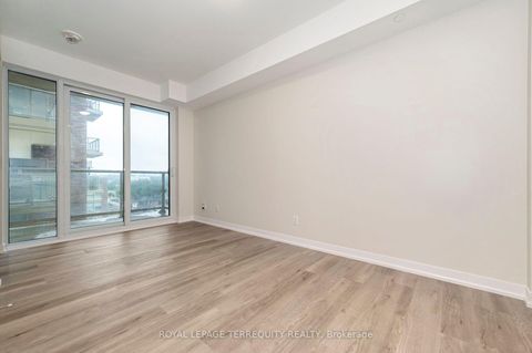 Photo 8 at 804 - 1787 St Clair Avenue W, Pellam Park, Toronto