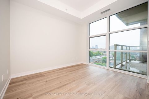 Photo 14 at 804 - 1787 St Clair Avenue W, Pellam Park, Toronto