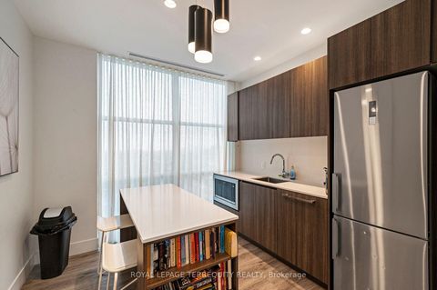 Photo 31 at 804 - 1787 St Clair Avenue W, Pellam Park, Toronto