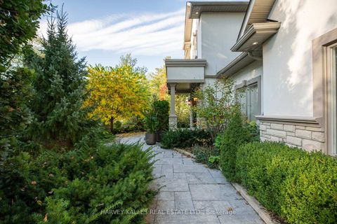 Photo 4 at 6 Georgina Drive, North Shore, Barrie